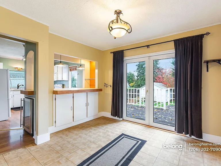 6350 37th Ave SW — Photo 12