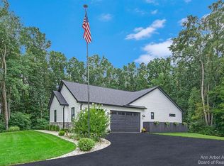 1970 Bridgets Way, Gregory, MI 48137