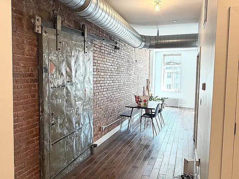 53 Howard St #4E — Photo 4