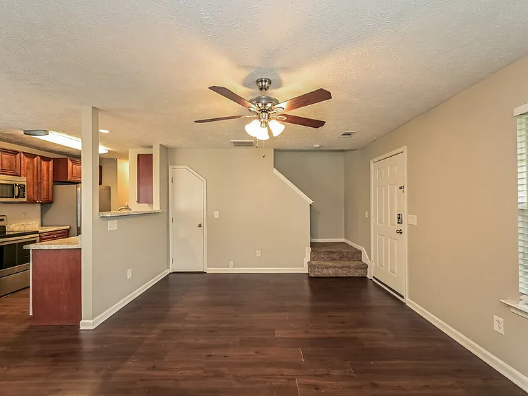 1065 Tammy Sue Ln — Photo 5