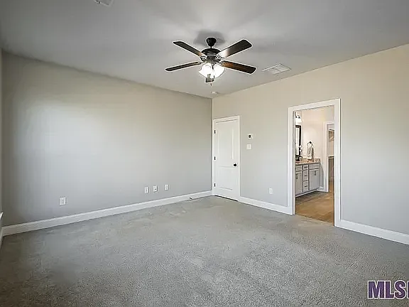 140 Lake Breeze Dr — Photo 18
