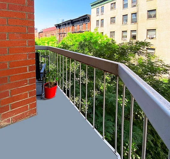 184 Thompson St #3F — Photo 6