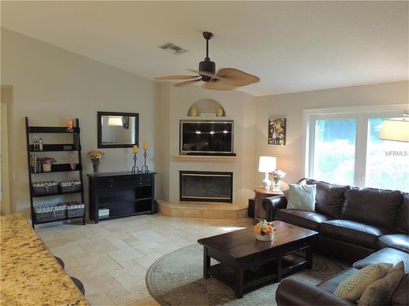 3rd image of 3346 Wedgewood Way