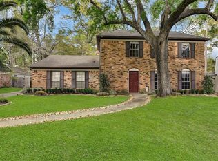 2211 Willow Point Dr, Humble, TX 77339