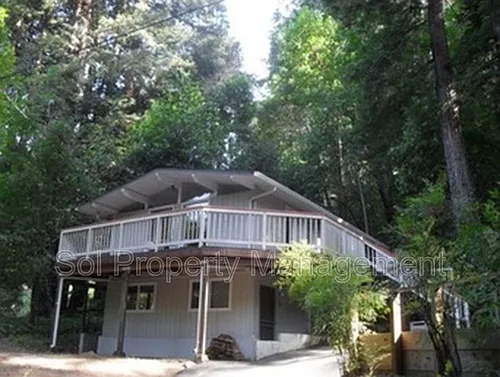 175 S Redwood Dr Photo 1