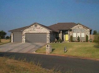 3029 Oakridge Dr, Purcell, OK 73080