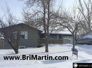 2953 Herrington Dr, Casper, WY 82604