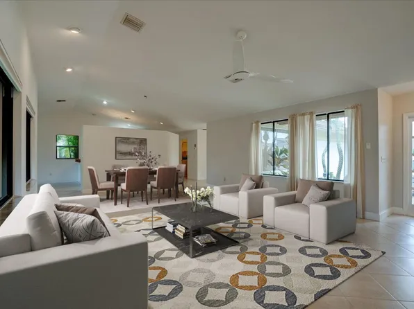 715 NW 32nd Avenue, Delray Beach, FL 33445