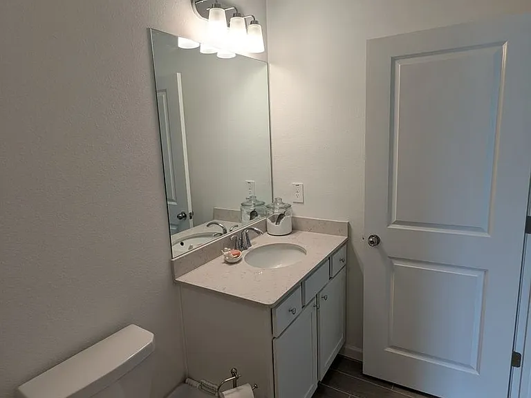 12568 NW 138th Dr — Photo 50