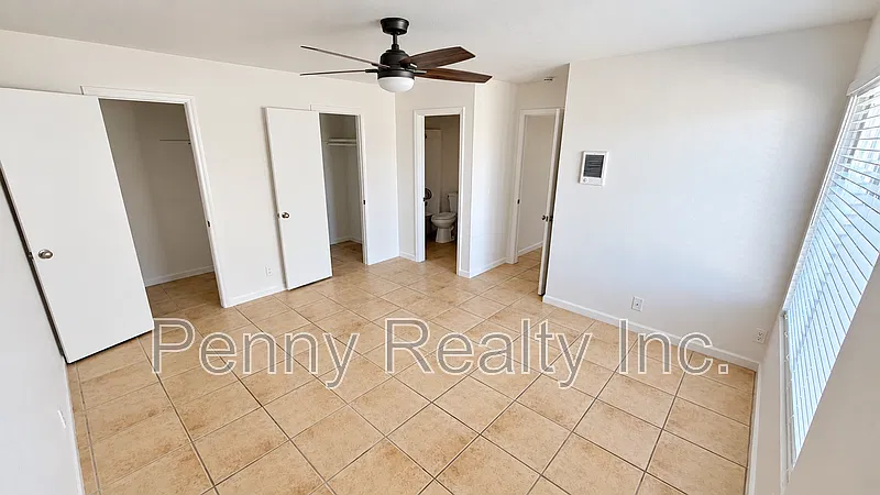 2 bed, 2.0 bath, 800 sqft, $2,995 — Photo 4