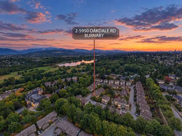 5950 Oakdale Rd #2, Burnaby, BC V5H 4R5