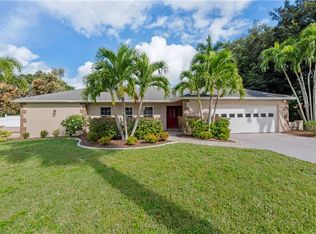 595 Peck Ave, Fort Myers, FL 33919