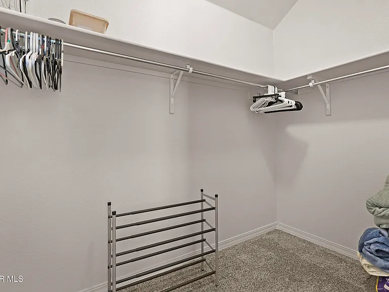 13920 Loreina Luz Ave — Photo 32