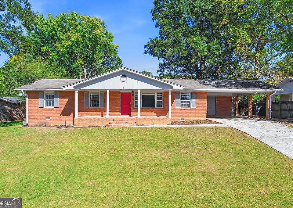 1st image of 793 Forest Ridge Dr SE