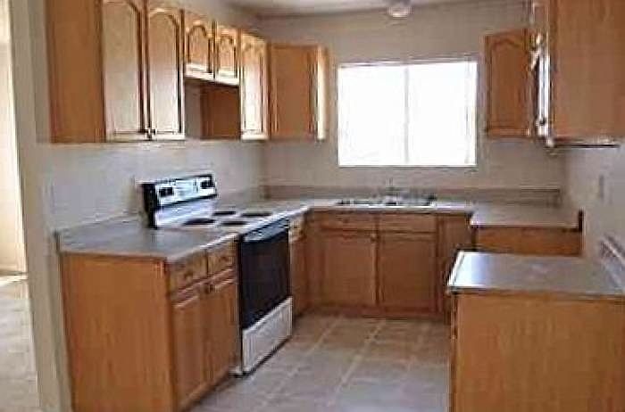 1st image of 1130 D St Ste 17