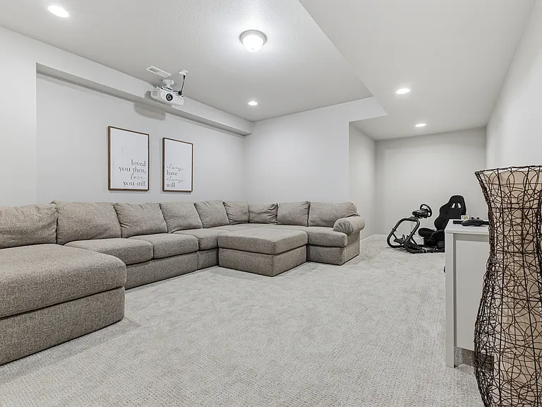 6276 N Lisbon St — Photo 33
