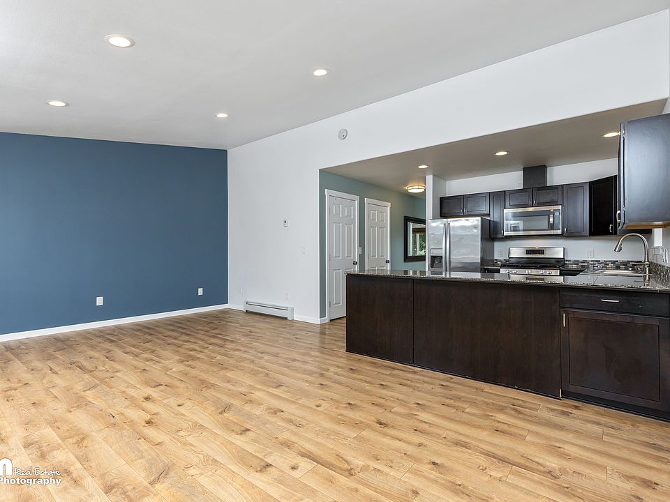 Dining/ Living/ Kitchen