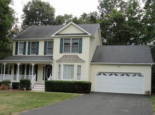 9806 Kenmore Ct, Fredericksburg, VA 22408