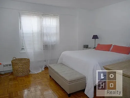 Rented by LoHo Realty | media 3