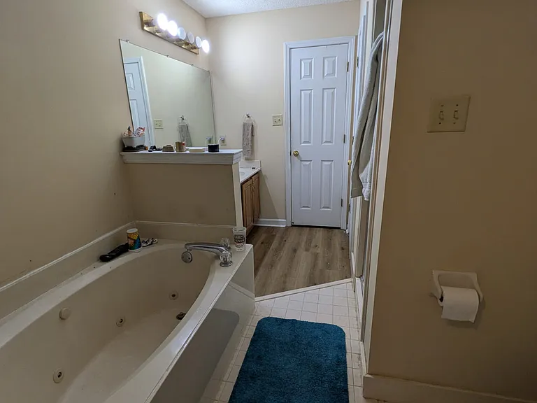 8242 Floral Springs Dr — Photo 6