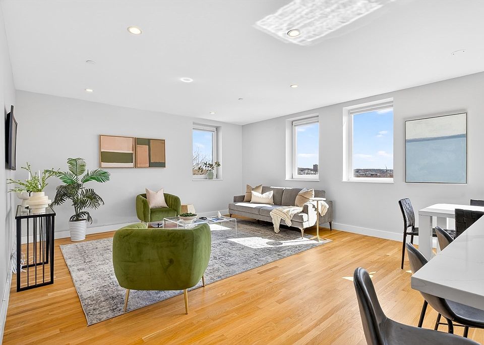 1st image of 52 Fisher Ave #302