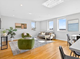 52 Fisher Ave #302, Boston, MA 02120
