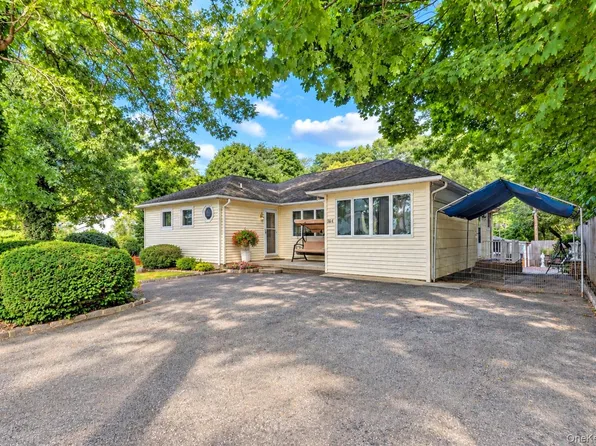 164 Landing Road, Glen Cove, NY 11542