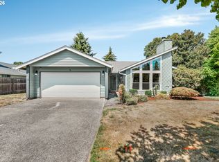 102 NE 111th St, Vancouver, WA 98685