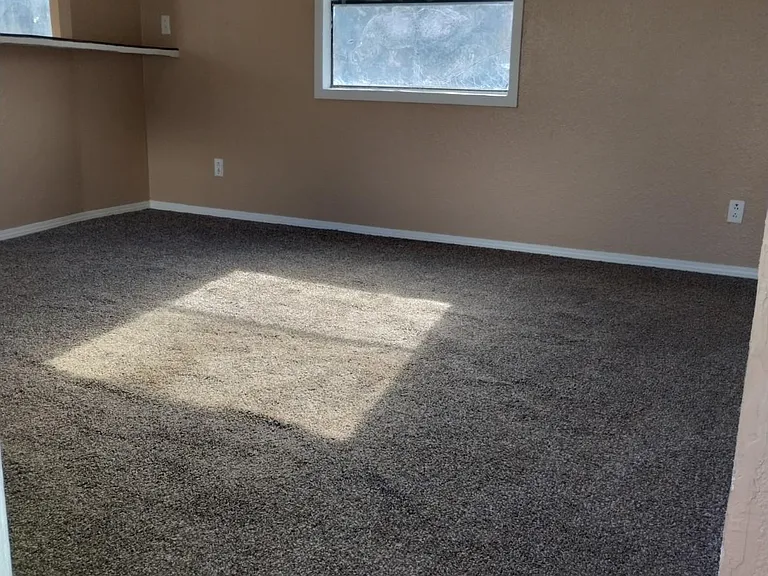 120 SE Camelot Loop — Photo 5