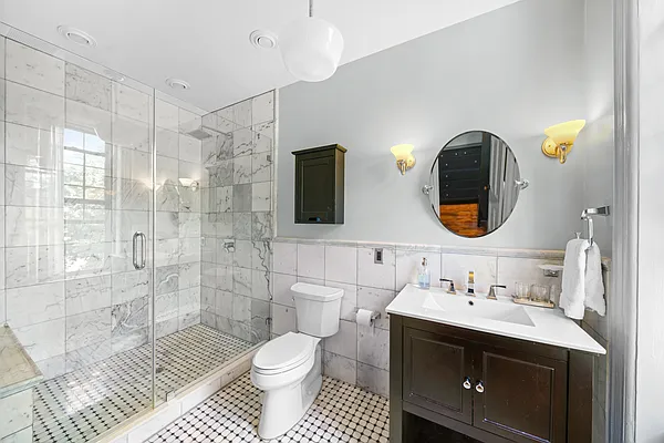 Rented by Brown Harris Stevens | media 41