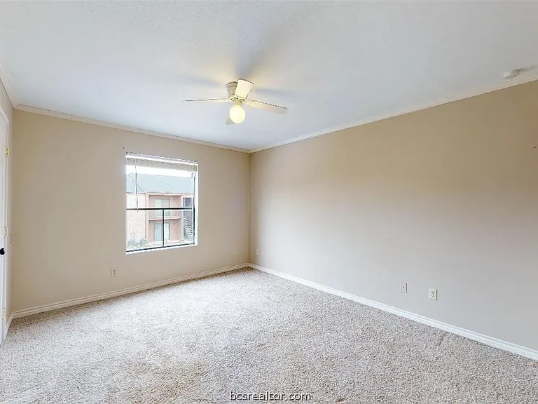 904 University Oaks Blvd #22 — Photo 13