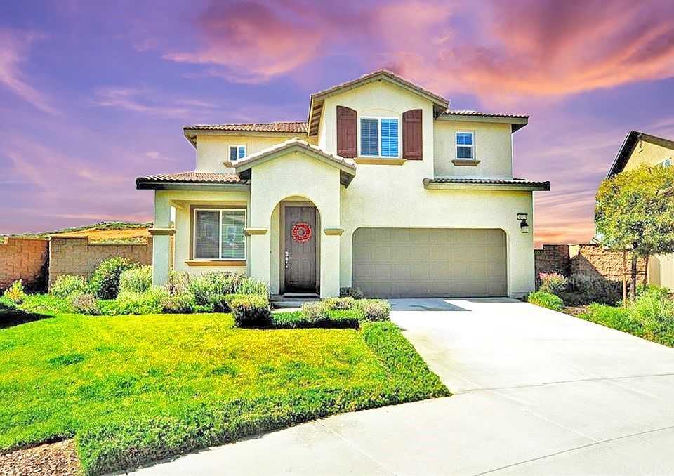 1st image of 31018 Waterton Ct