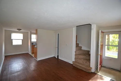 Mulberry Apartments Photo 1