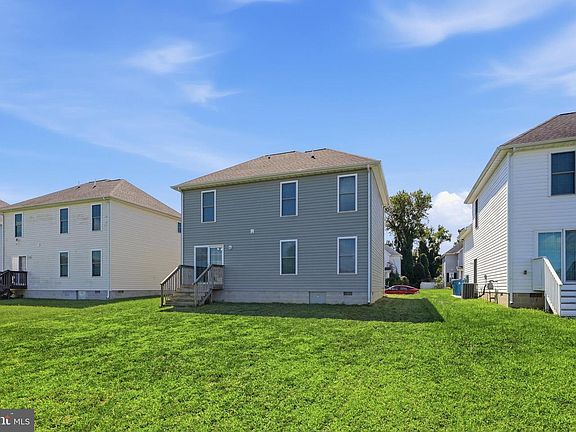2nd image of 46 Black Cherry Dr
