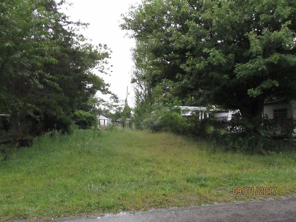 2nd image of 6965 Highland Trl W