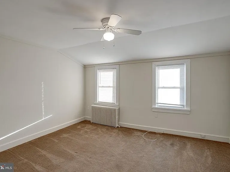 7B Dresser Ave #1 — Photo 12