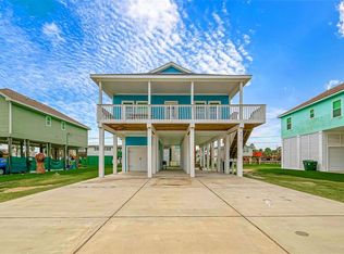 4019 Mason Dr, Galveston, TX 77554