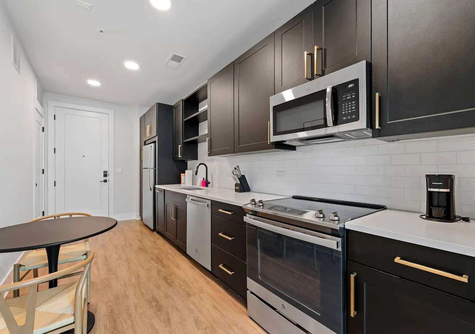 Stylish Studio with One Queen Bed | Raymond James! — Photo 4