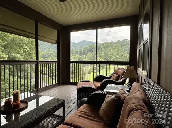 1659 Country Club Dr #D301, Maggie Valley, NC 28751