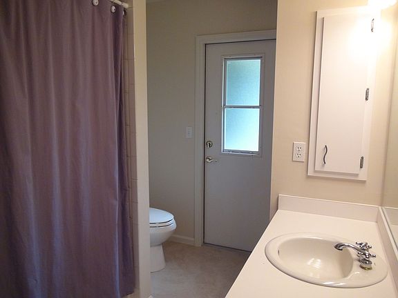 5th image of 3731 SW 19th Pl