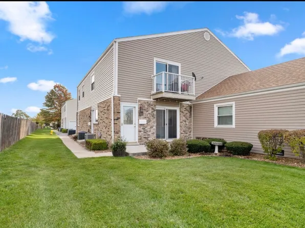 7750 159th Pl #65, Tinley Park, IL 60477