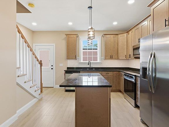 3rd image of 7 River Street #3