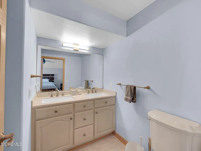 15 E Tuna Way #B — Photo 24