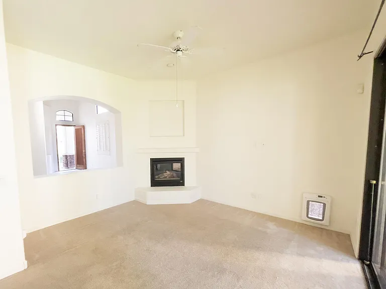 6529 N 14th Pl — Photo 11