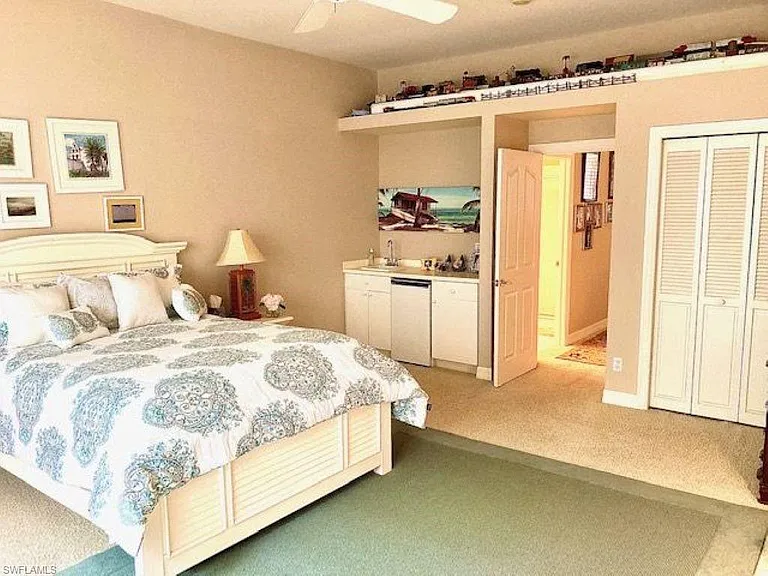 25259 Galashields Cir — Photo 19