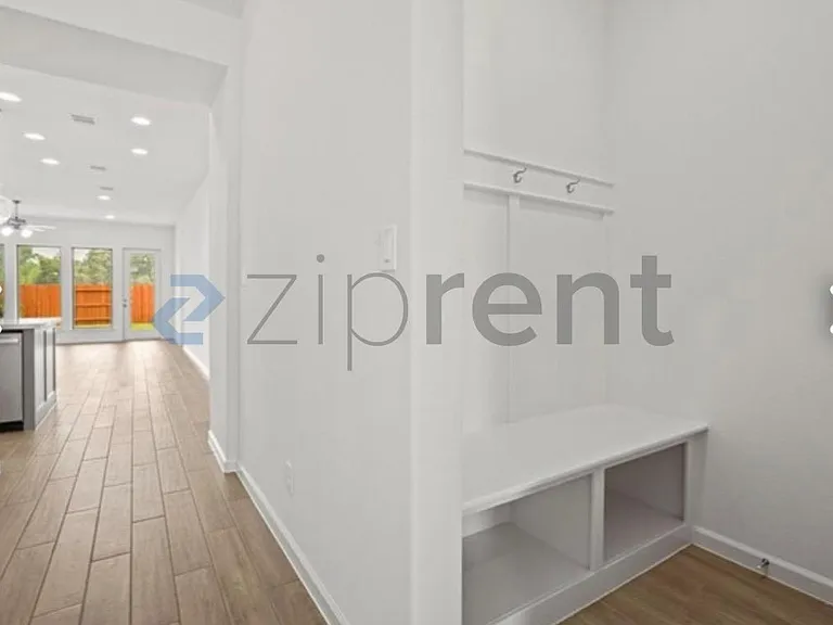 30243 Gold Finch Pl — Photo 5