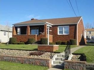 1325 Dupont St, Conway, PA