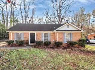 919 Pineborough Rd, Charlotte, NC 28212