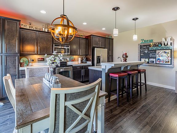 5th image of 2107 Meadowhill Ln