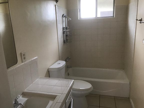 3rd image of 1060 College View Dr APT B